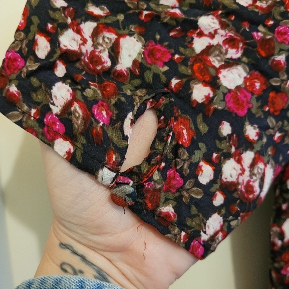 H&M mini floral dress - Picture 5 of 5